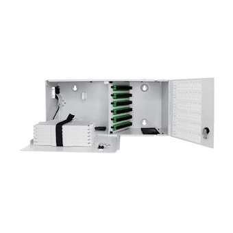 Boîtier de pied d'immeuble équipé 72 raccords SC/APC + cassettes (x6)|Gigamedia-GGMPRI72RACK7