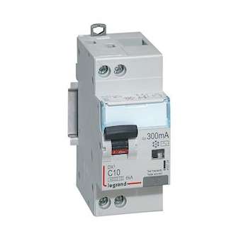 Disjoncteur diff DX³ 4500 - vis/vis -U+N 230V~ 10A -typeAC -300mA -courbe C - 2M|Legrand-LEG410724