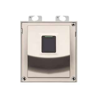 Le module permet l'ouverture de la porte par reconnaissance digitale|Tiptel-TIPIPVERSOLECTEUREMPREINTE