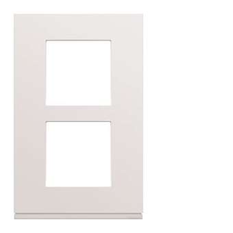 Plaque gallery plastique injecté 2 postes verticale 57mm pure|Hager-HAGWXP0022