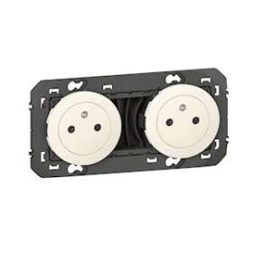 Double prise de courant 2P+T Surface dooxie 16A précâblées finition blanc|Legrand-LEG600332