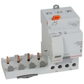 Bloc diff adaptable à vis DX³ disj. 1 module/pôle -4P 400V~ -63A -typeF 300mA|Legrand-LEG410546