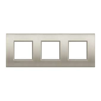 Plaque Livinglight Air Metal brossé 2+2+2 modules horizontal ou vertical Titane|Bticino-TICBTLNE4802M3TIS
