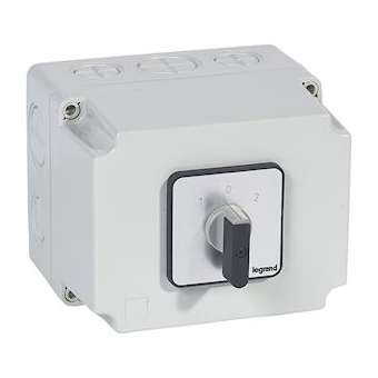Commutateur à cames inverseur - arrêt 45DEG PR40 -3P -6 contacts -boîtier 135x70|Legrand-LEG027747