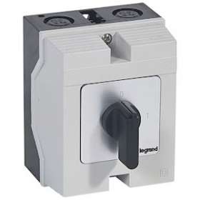 Commutateur à cames inter marche/arrêt PR17 - 3P - 3 contacts - boîtier 96x120mm|Legrand-LEG027717