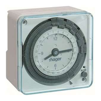 Interrupteur horaire 72x72 électromécanique 1 voie sur 24 heures sans réserve|Hager-HAGEH710