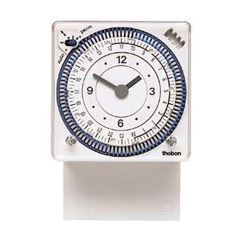 Interrupteur horaire mécanique avec réserve de marche 72 72 24h 1 c|Theben-THB1890801