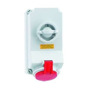 Prise CDEE 400V 3P+N+T 6H 32A IP44|Bals-BA116043