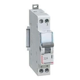 Interrupteur-inverseur modulaire va-et-vient 250V~ - 1 module|Legrand-LEG412900