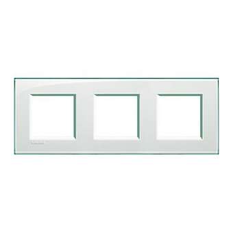 Plaque Livinglight Kristall 2+2+2 modules horizontal ou vertical - Aigue-marine|Bticino-TICLNA4802M3KA