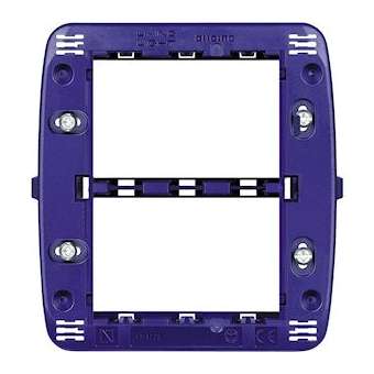 Support à vis pour plaques Livinglight 3+3 modules|Bticino-TICLN4726