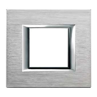 Plaque rectangulaire Axolute Aluminium anodisé 2 modules - Chrome|Bticino-TICHA4802CR