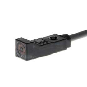2 fils, non blindé, 2,5 mm, 12-24 vc.c., nf, détection face avant, ip67, câble 1|Omron electronics-OMRE2S-Q221M