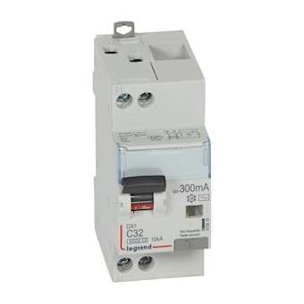 Disj diff monobloc DX³6000 10kA arrivée haut/départ bas vis U+N 32A typeAC 300mA|Legrand-LEG410816