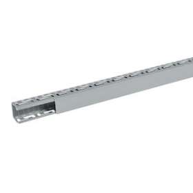 Goulotte Segma oblongue 40mmx40mm - Pas de 50mm - 1 couvercle - Longueur 2m -PVC|Planet wattohm-PLW23041