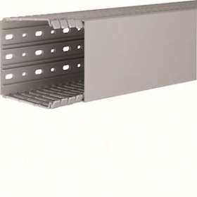 Goulotte de câblage complète BA7 prof 100mm l 100mm RAL 7030 gris|Hager-HAGBA7100100
