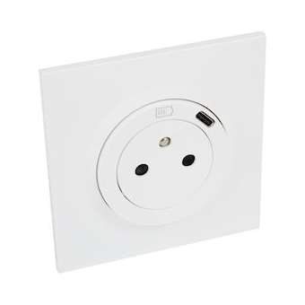 Prise 2P+T Surface + chargeur USB Type-C dooxie one livrée complet avec griffes|Legrand-LEG600741