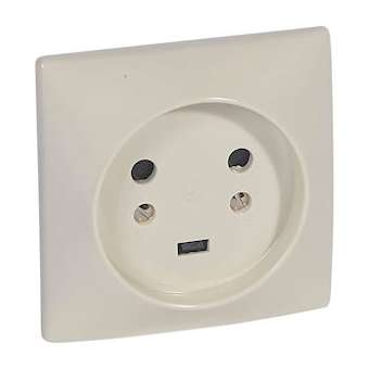 Socle 2P+T à griffes avec éclips de protection dimensions 80x80mm|Legrand-LEG055432