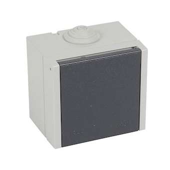 Prise étanche 3P+N+T à volet Plexo 20A 400V IP44 IK08 saillie - gris|Legrand-LEG055707