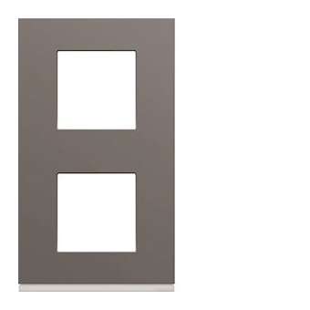 Plaque gallery plastique peint 2 postes verticale 71mm taupe|Hager-HAGWXP0942