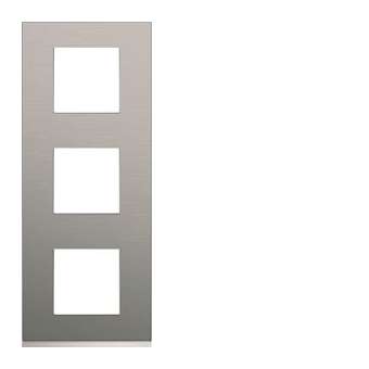 Plaque gallery 3 postes verticale 71mm matiere bright inox|Hager-HAGWXP4243