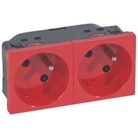 Prise de courant précâblée Mosaic - 2x2P+T à 45DEG - 4 modules - rouge|Legrand-LEG077172