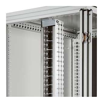 2 montants fonctionnels pour fixation équip montage XL³4000 dans armoire Altis|Legrand-LEG047480