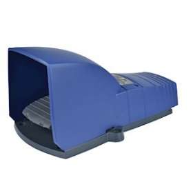 Preventa XPEB - inter. à pied - simple - avec capot - plast.- bleu - 2O+2F|Schneider Electric-SCHXPEB511