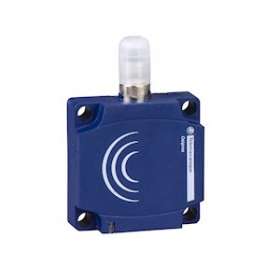 OsiSense XS7 - détecteur inductif - 40x40 - L15mm - PBT - Sn 15mm - conn. M8|Schneider Electric-SCHXS7C1A1NBM8