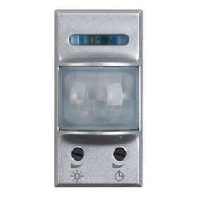 Détecteur IR Axolute 3 fils avec neutre 0 à 460W maximum portée 105DEG - Alu|Bticino-TICBTHC4431N