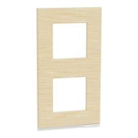 Unica Pure - plaque de finition - Bois nordique liseré Blanc - 2 postes vert.|Schneider Electric-SCHNU6004V83
