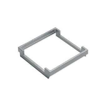 Cadre pour montage vertical des appareillages 45x45 sur gamme TerCia|Iboco-IBOB45381