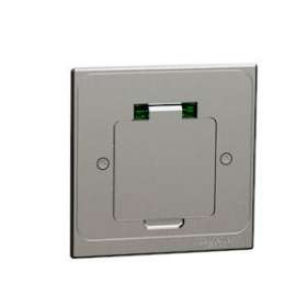 Unica System+ - Prise de sol XS IK08 IP44 - 2P+T - carrée métal|Schneider Electric-SCHINS52102