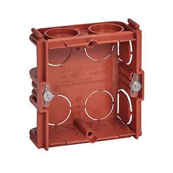 Boîte monoposte Batibox maçonnerie carrée associable - profondeur 30mm|Legrand-LEG080131