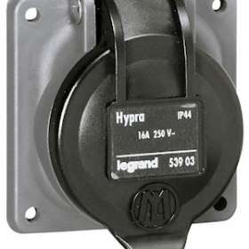 Prise de courant fixe 2P+T à brochage domestique Hypra IP44 - 250V~ - plastique|Legrand-LEG053903