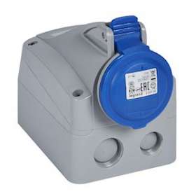 Prise saillie fixe P17 IP44 16A - 200V~ à 250V~ - 2P+T|Legrand-LEG555154