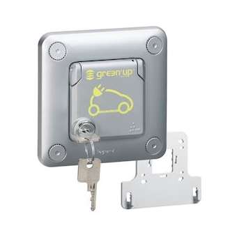 Prise Green'up Access - 3,2 kVA - Mode 2 - IP55-IK10 - encastré volet verrouillé|Legrand-LEG077898