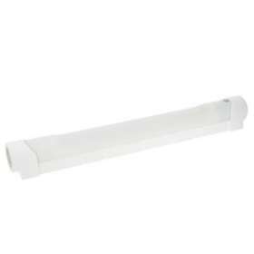 Applique spécial rénovation IP44 LED Prismaline avec prise - LED 800lm|Sarlam-SLMSL189850