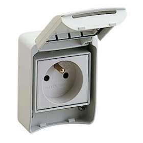 PratiKa - prise de courant FR 2P+T - 65x85mm - 10/16A 250V - IP55 - gris RAL7035|Schneider Electric-SCH81140