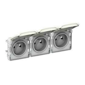 Triple Prise 2P+T précâblées horizontale Plexo composable IP55 16A 250V -blanc|Legrand-LEG069644