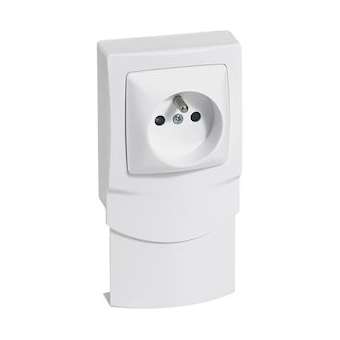 Cadre saillie 1 poste avec prise de courant pour moulure 16mm|Legrand-LEG298911