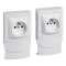Lot de 2 cadres saillie avec prise de courant pour moulures 12,5mm - blanc