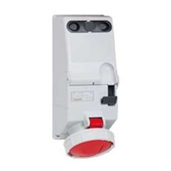 Prise verrouillée P17 IP66 63A - 380V~ à 415V~ - 3P+N+T|Legrand-LEG057295