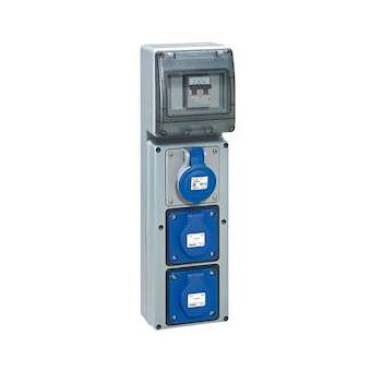 Coffret 3 prises P17 IP44 - 1 prise 2P+T et 2 prises 2P+T NF C 16A + disjoncteur|Legrand-LEG058933