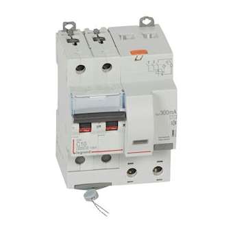 Disjoncteur diff DX³ 6000 -vis-2P-230/400V~-10A -typeAC -300mA- courbe C - 4 mod|Legrand-LEG411171