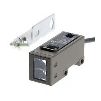 Réflexion directe, 2m, horizontal, 10-30vcc, npn/pnp, lo/do, câble 2m|Omron electronics-OMRE3S-CD122M