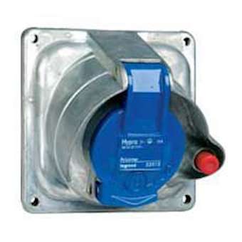 Prisinter fixe Hypra IP44/55 32A - 200V~ à 250V~ - 3P+T - métal|Legrand-LEG052713